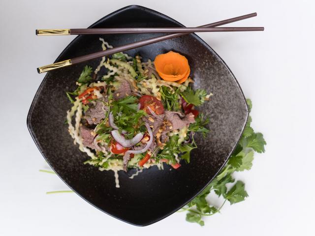 14. Kedlubnový salát 